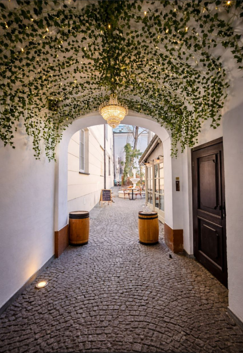 Fontana di Vino — wnętrze restauracji